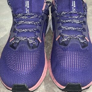 NIKE PEGASUS RUNNING SHOES WOMENS SIZE 8.5